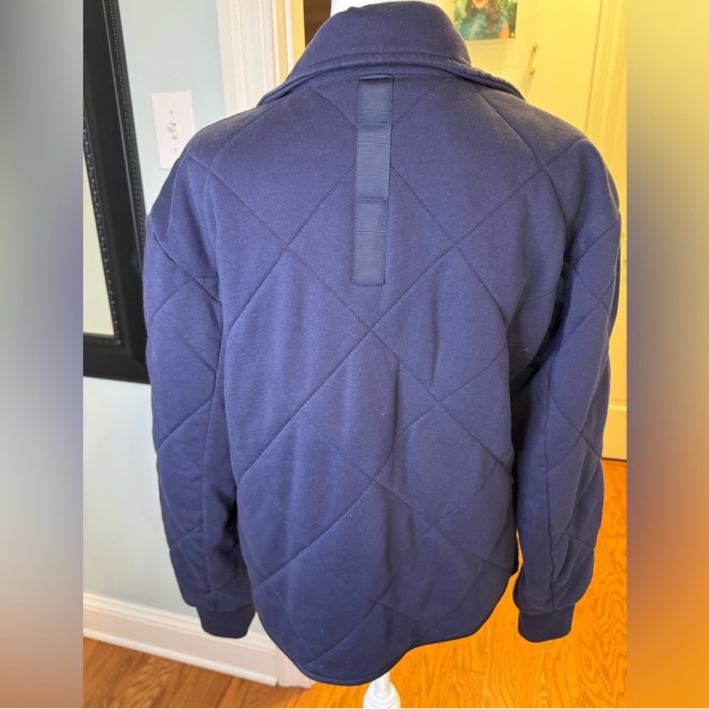 Lululemon. Jacket